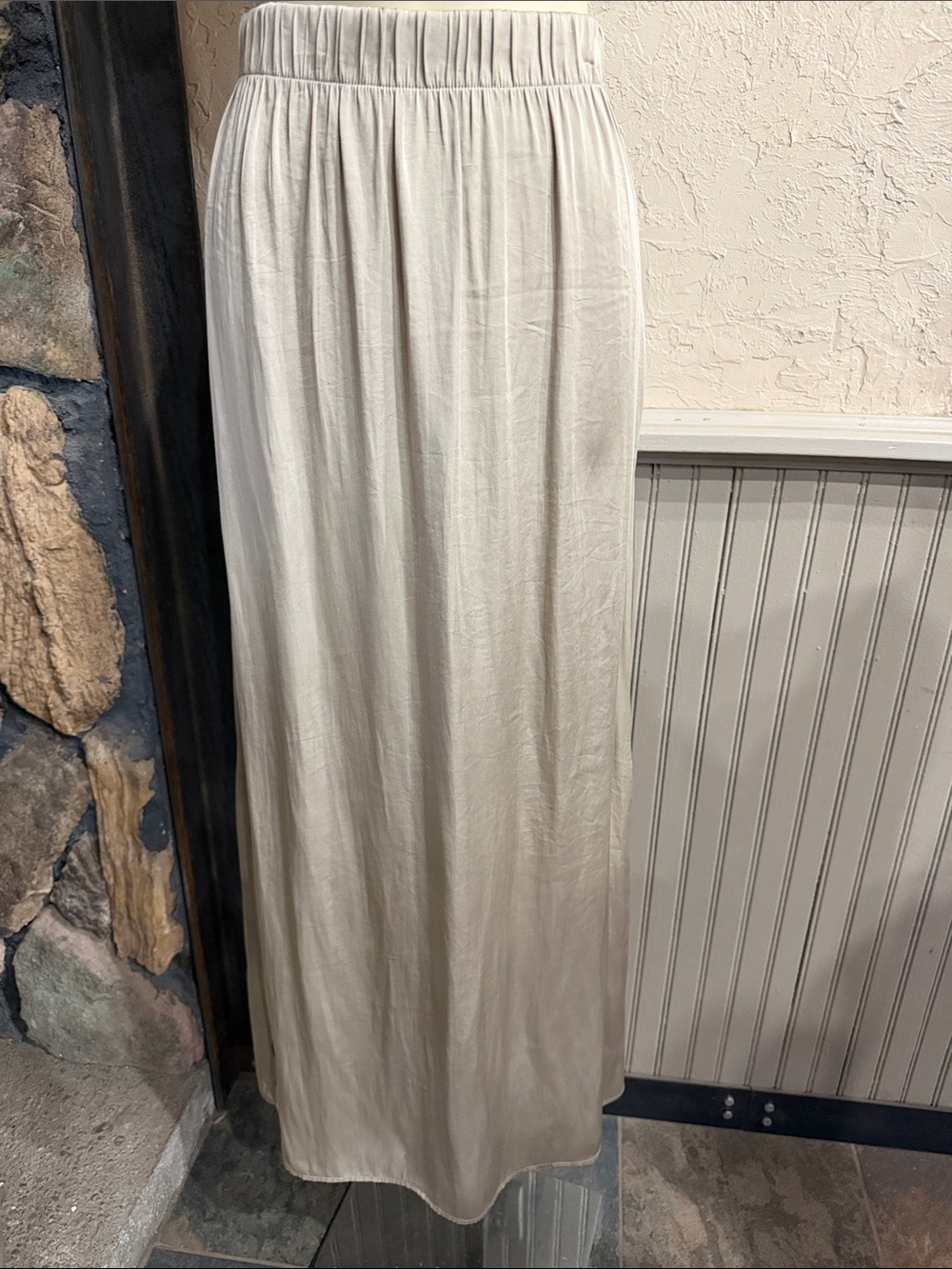 Chico's Cream Elastic-Waist Maxi Skirt